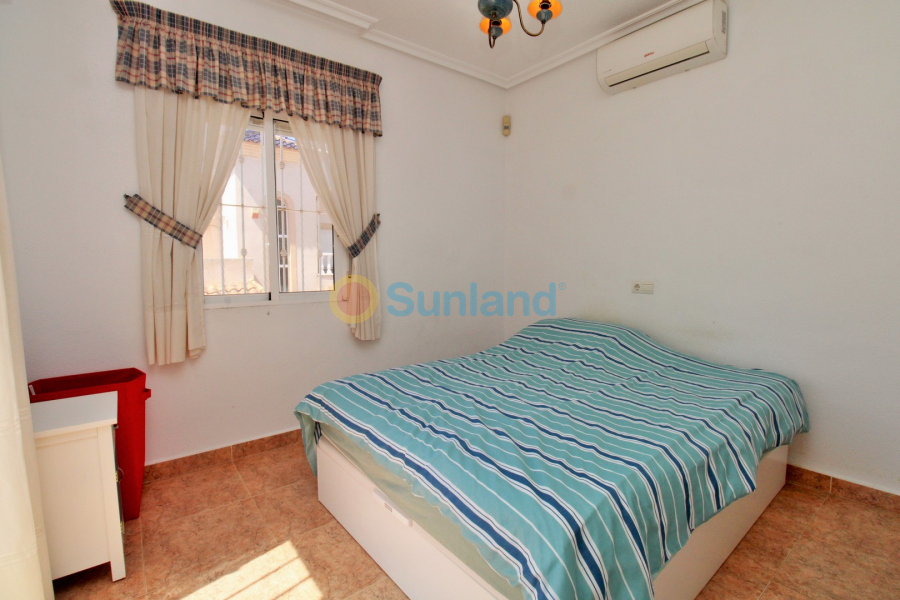 Brukte eiendommer - Villa - Playa Flamenca