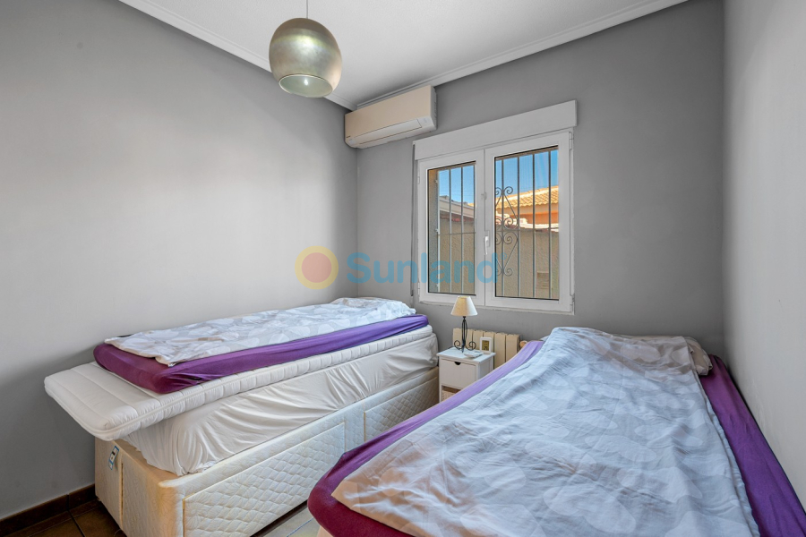 Resale - Villa - Ciudad Quesada - Rojales