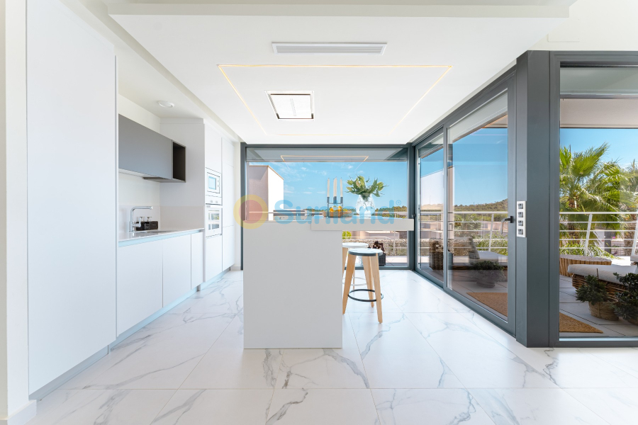 Segunda mano - Chalet - San Miguel de Salinas - Urbanizaciones