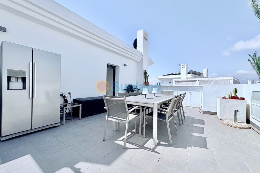 Resale - Apartment - Dehesa de Campoamor - Las Ramblas