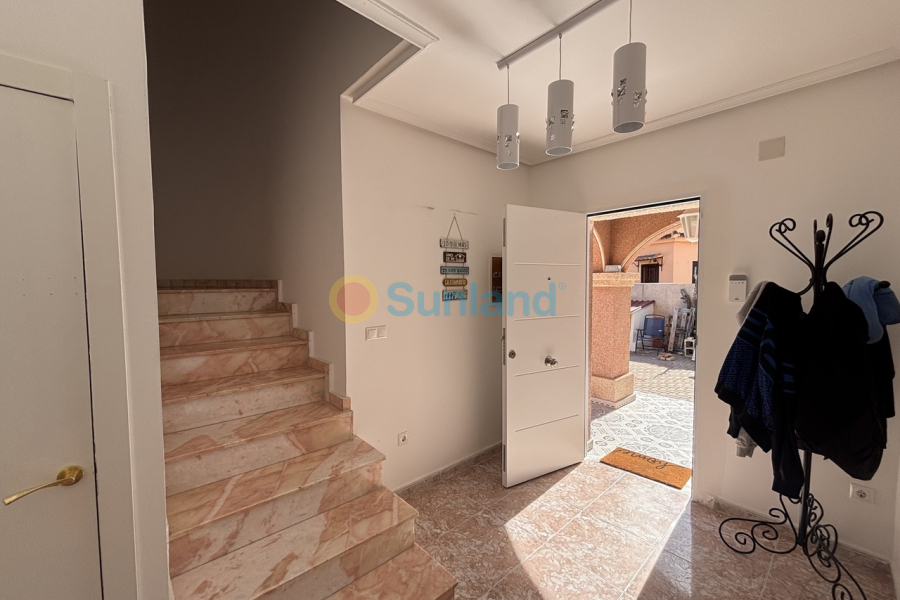 Brukte eiendommer - V - Benijofar