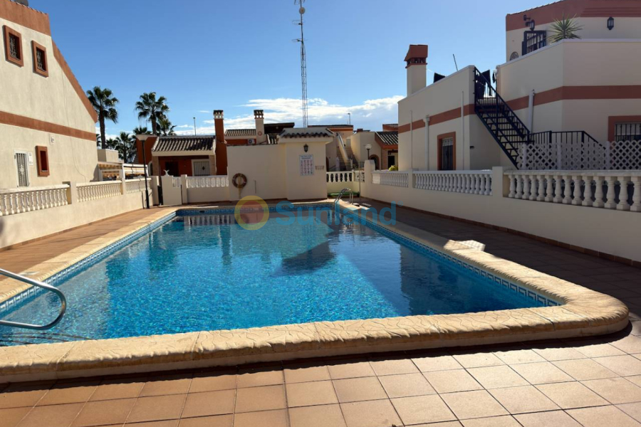 Вторичка - Bилла - Guardamar del Segura - El Raso