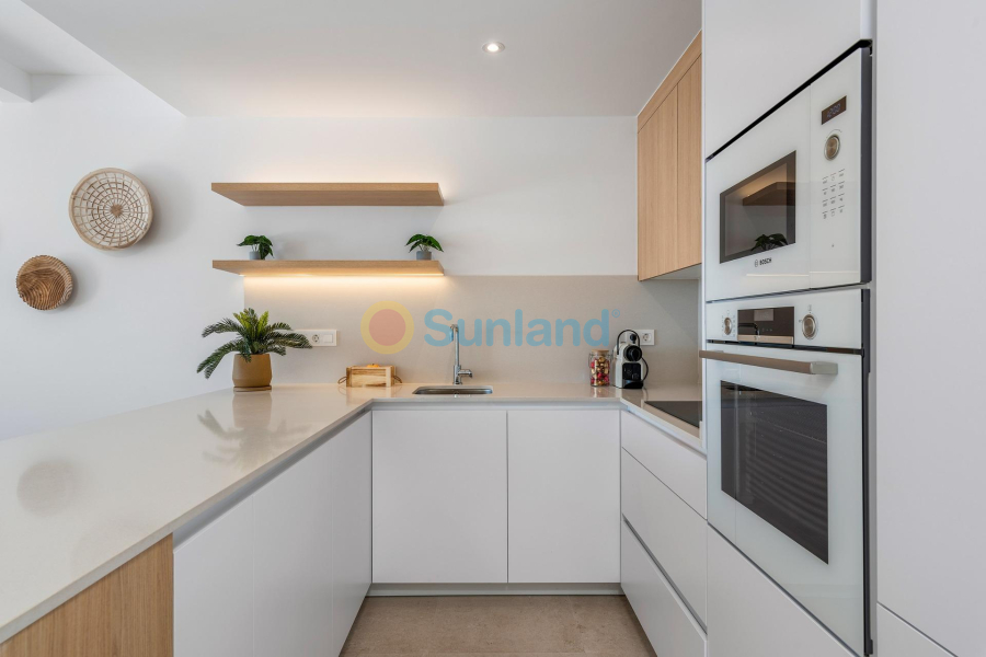 Ny bygg - Top Floor Bungalow - Dolores - Sector 3