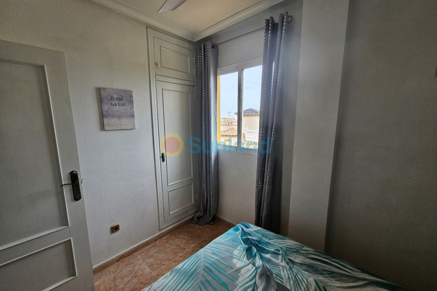 Använda fastigheter - Villa - Playa Flamenca - San Jose