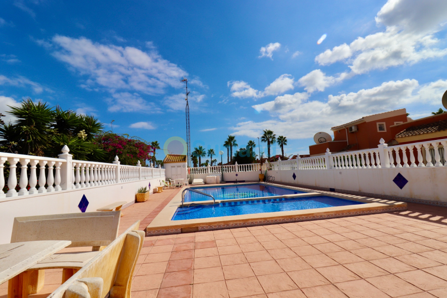 Resale - Villa - Guardamar del Segura - El Raso