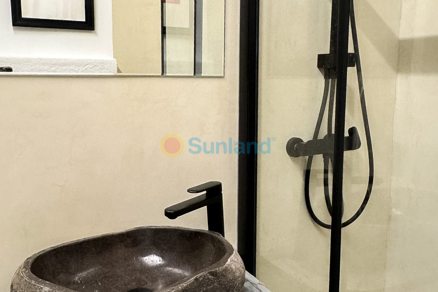 Resale - Apartment - Benidorm - Levante