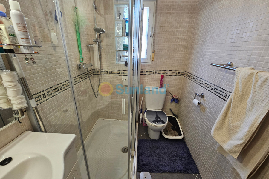 Använda fastigheter - Villa - Los Altos - Royal Park