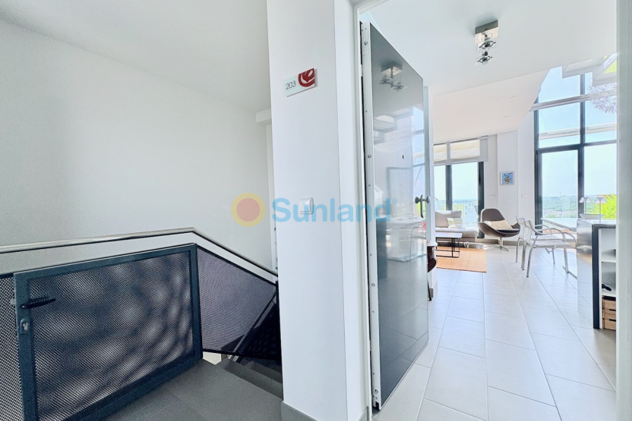 Resale - Apartment - Dehesa de Campoamor - Las Ramblas