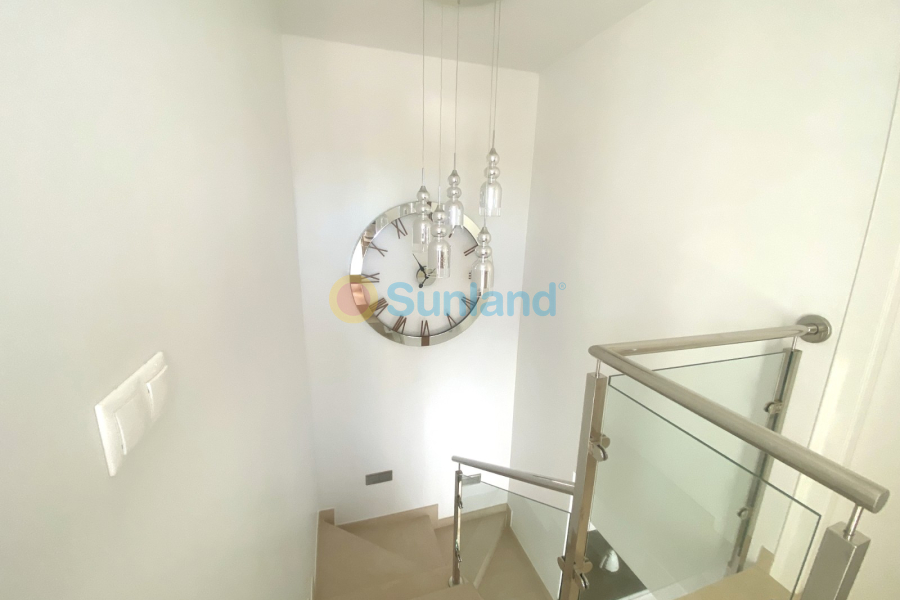 Resale - Semi-detached - Ciudad Quesada - Pueblo Bravo