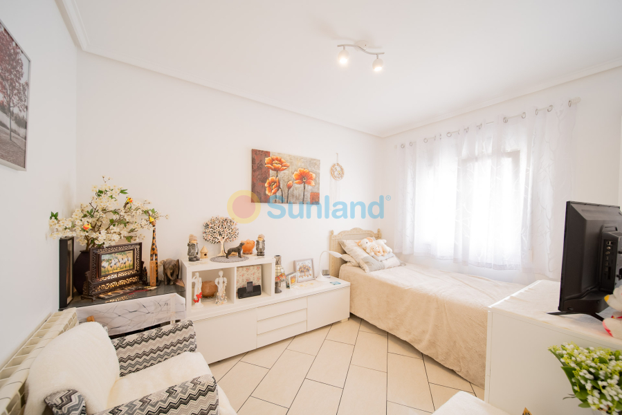 Verkauf - Haus - Orihuela Costa - La Florida