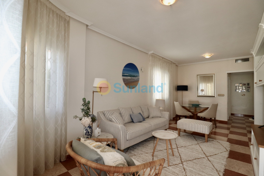 Resale - Villa - Guardamar del Segura - El Raso