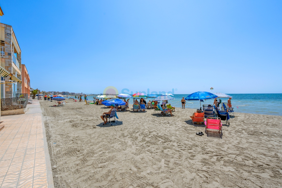 Resale - Apartment - Santa Pola