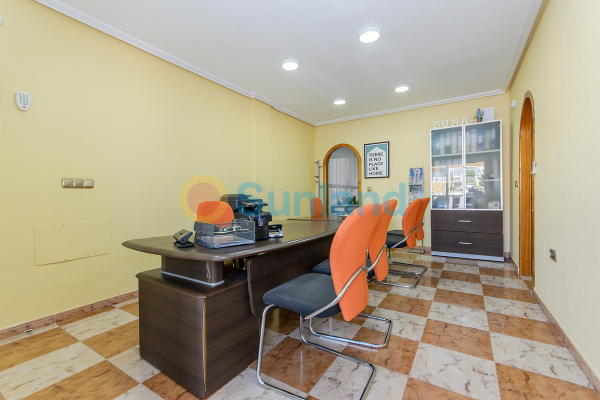 Använda fastigheter - Bungalow på bottenvåningen - Orihuela Costa - Villamartin