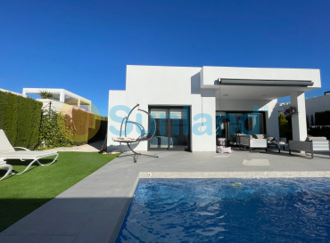 Detached House / Villa - Resale - Benijofar - Centro